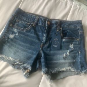 Brand new women’s American eagle shorts size 10
